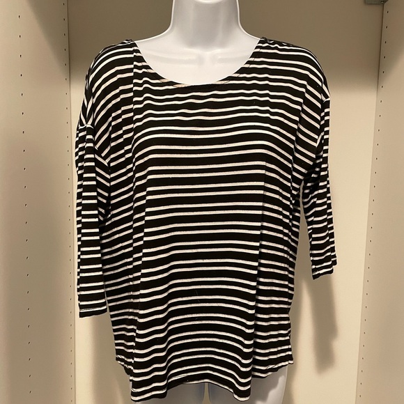 Red Haute striped handkerchief back top - M - Picture 1 of 2